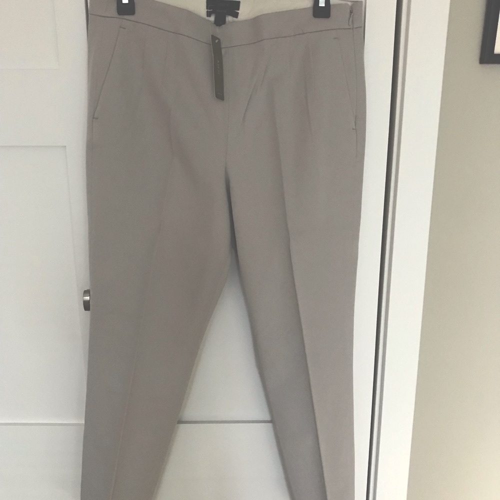 JCrew Martie side zip sz 8 light grey pants. NWT